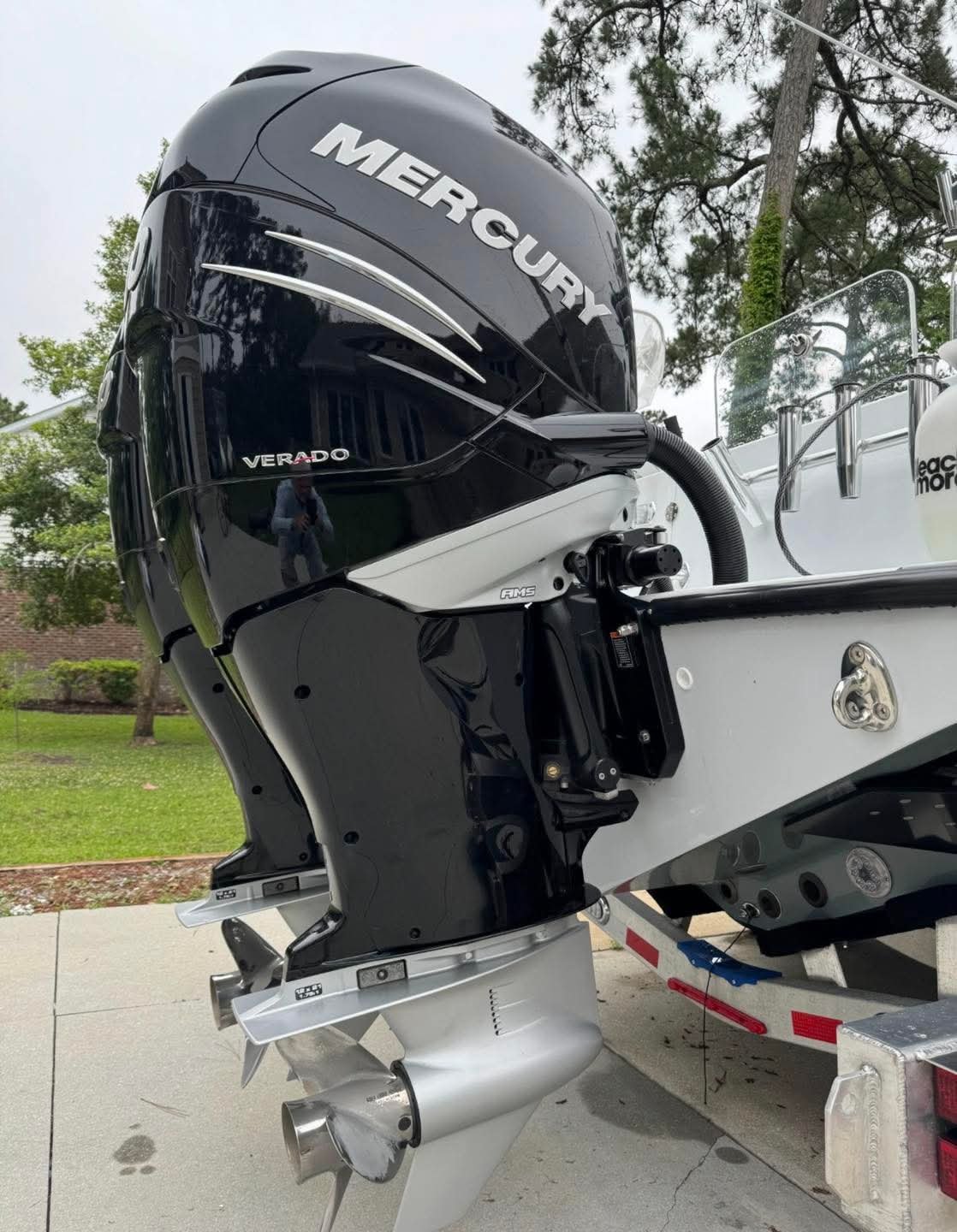 Twin 2024 Mercury Verado 400 HP - Image 3