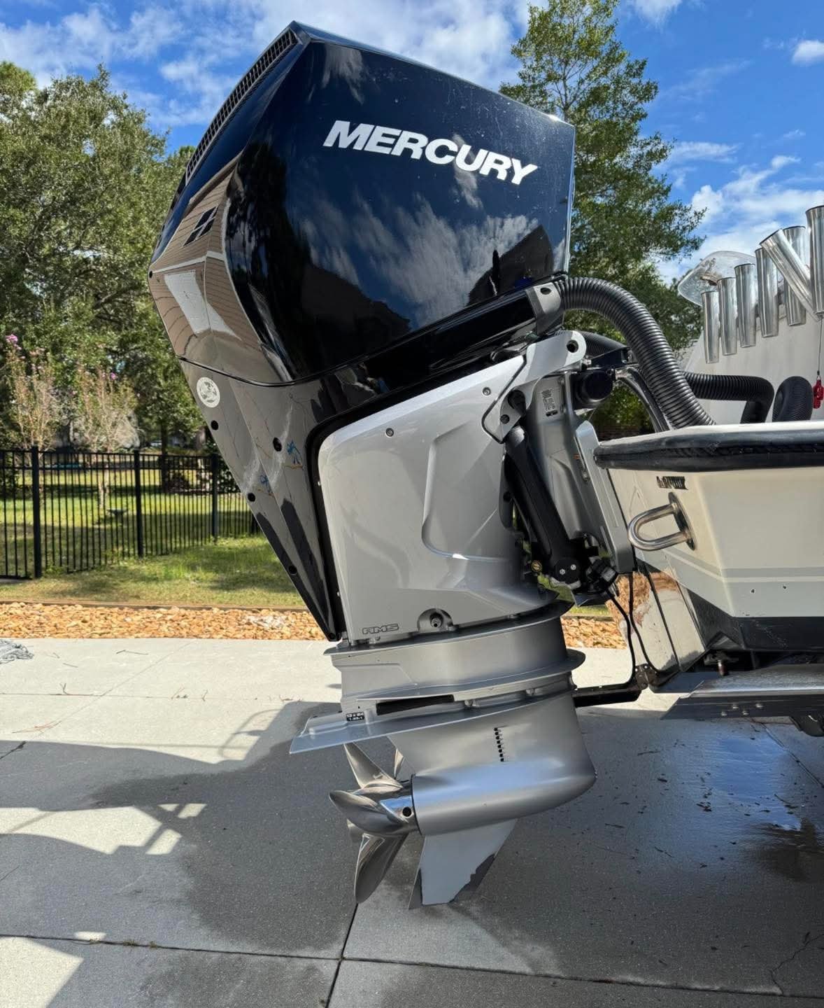 2025 Twin Mercury V-8 Verado 300 HP - Image 3