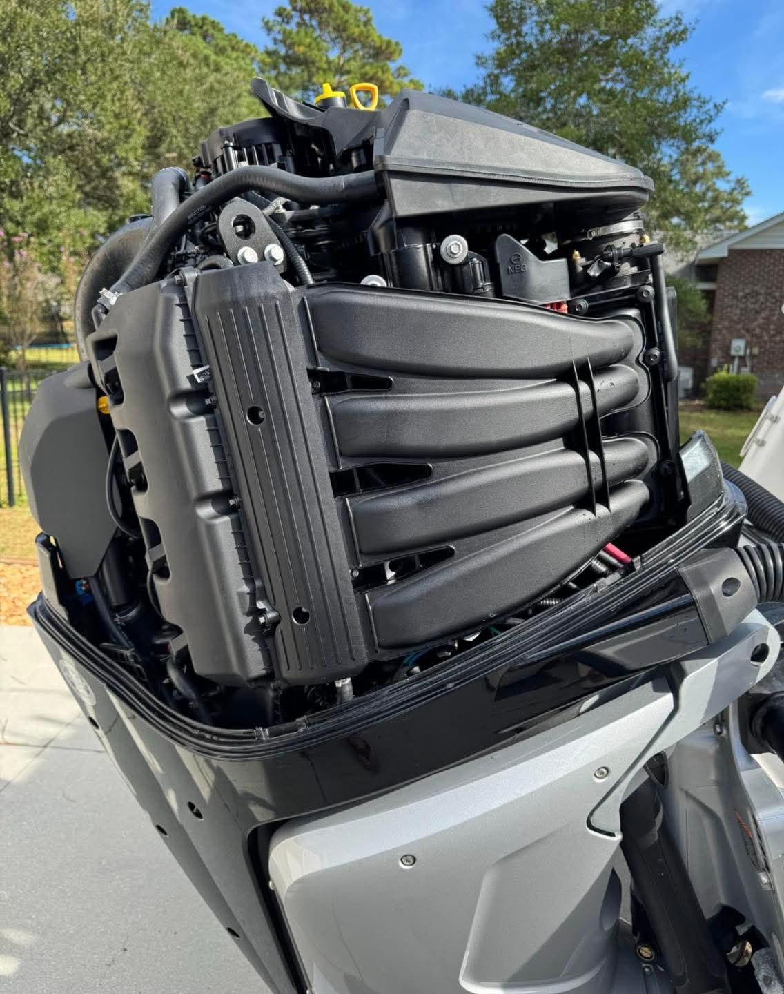 2025 Twin Mercury V-8 Verado 300 HP - Image 7