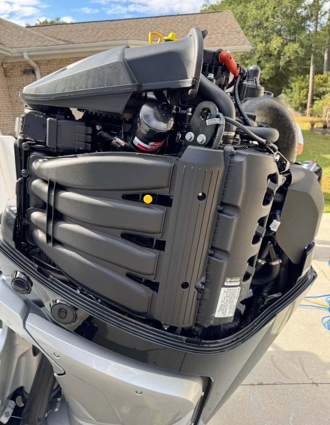 2025 Twin Mercury V-8 Verado 300 HP - Image 10